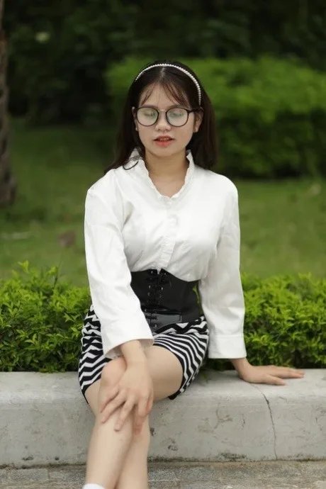 Image representing Đêm Hè Rực Lửa Với Nàng 2k2 Tự Sướng Image representing Đêm Hè Rực Lửa Với Nàng 2k2 Tự Sướng