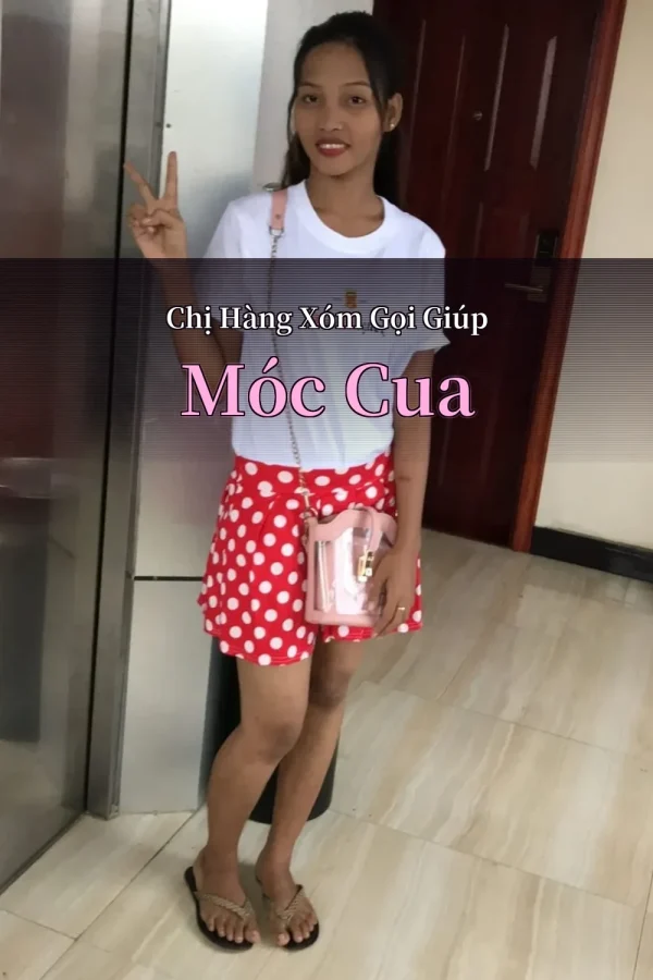 Chị Hàng Xóm Gọi Giúp Móc Cua